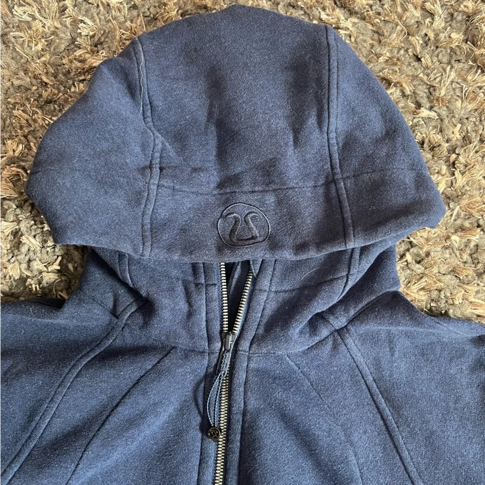 LULULEMON Scuba Full Zip - Picture 7 of 7